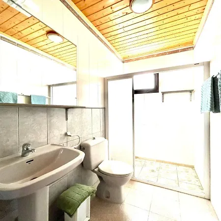 Bungalow Para Nudistas Con Estupenda Vista A La Piscina, Cerca De Playa *