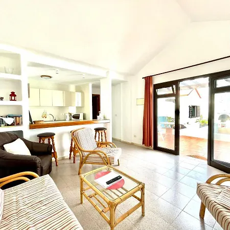 Bungalow Para Nudistas Con Estupenda Vista A La Piscina, Cerca De Playa 公寓 *